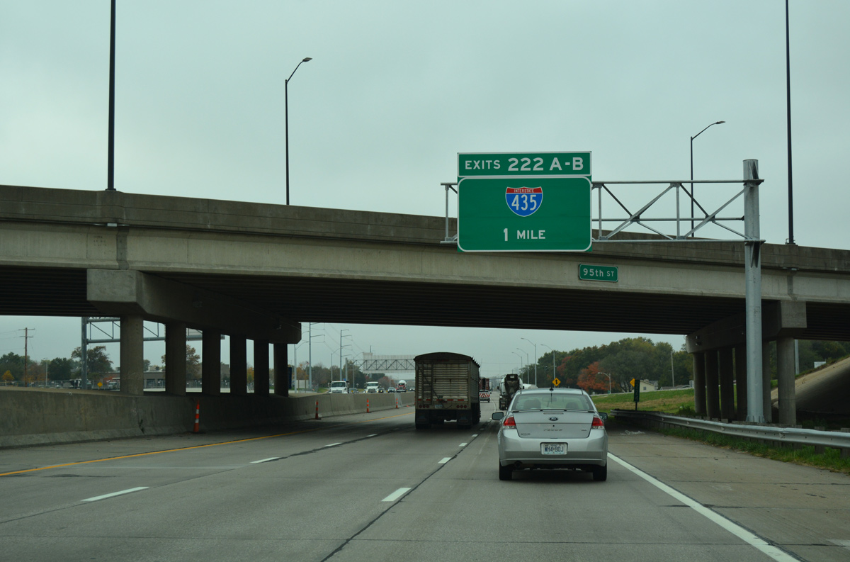 I-35/US 56-169 south at I-435/US 50 - Lenexa, KS