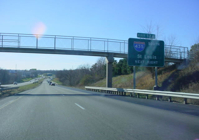 I-35/Route 110 south at I-435/US 69 - Pleasant Valley, MO
