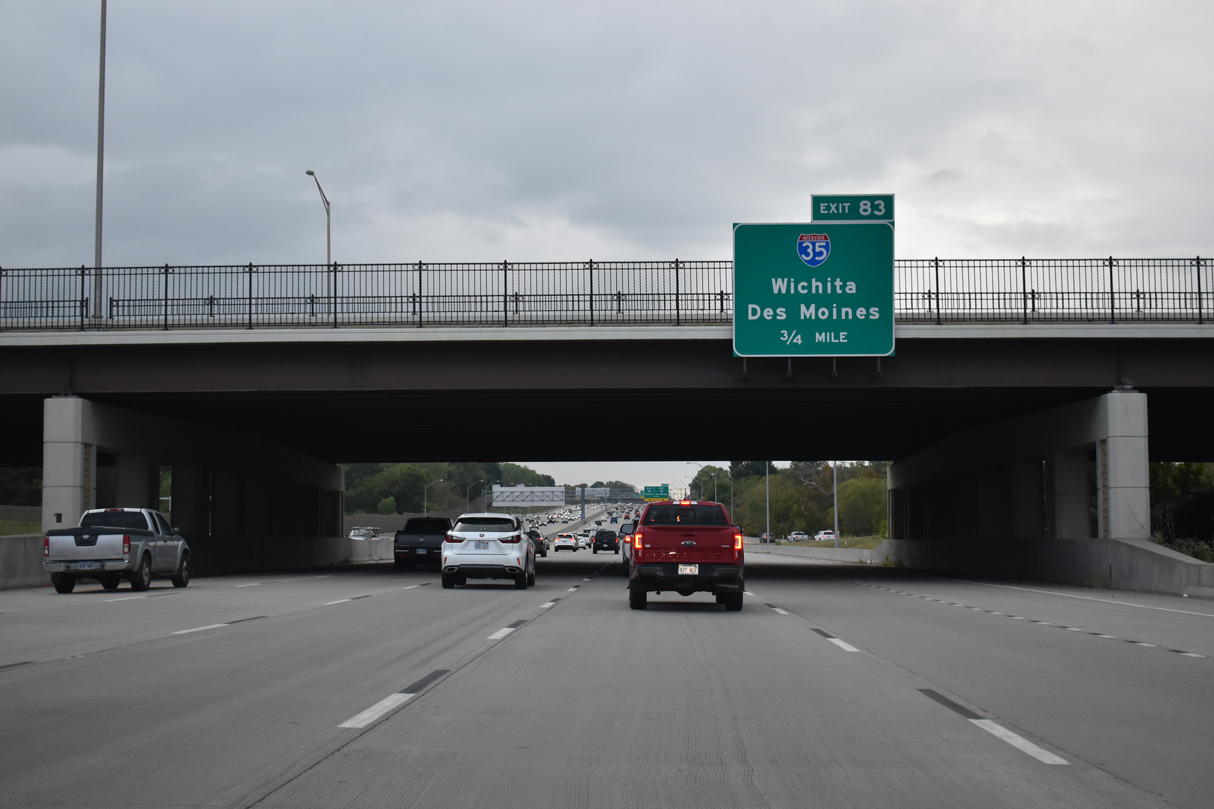 I-435/US 50 west at I-35/US 56-169 - Overland Park, KS