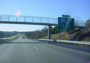 I-35/Route 110 south at I-435/US 69 - Pleasant Valley, MO