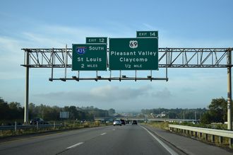 I-35/Route 110 south at US 69/I-435 - Pleasant Valley, MO