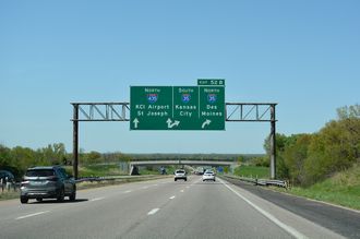 I-435 north at I-35/US 69 - Claycomo, MO