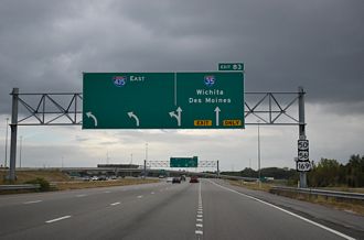 I-435 south at I-35/US 50 - Lenexa, KS