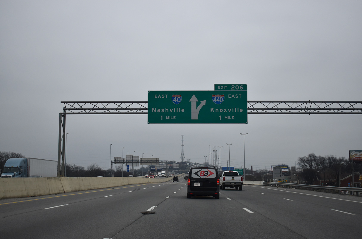 I-40 east at I-440 - Nashville, TN