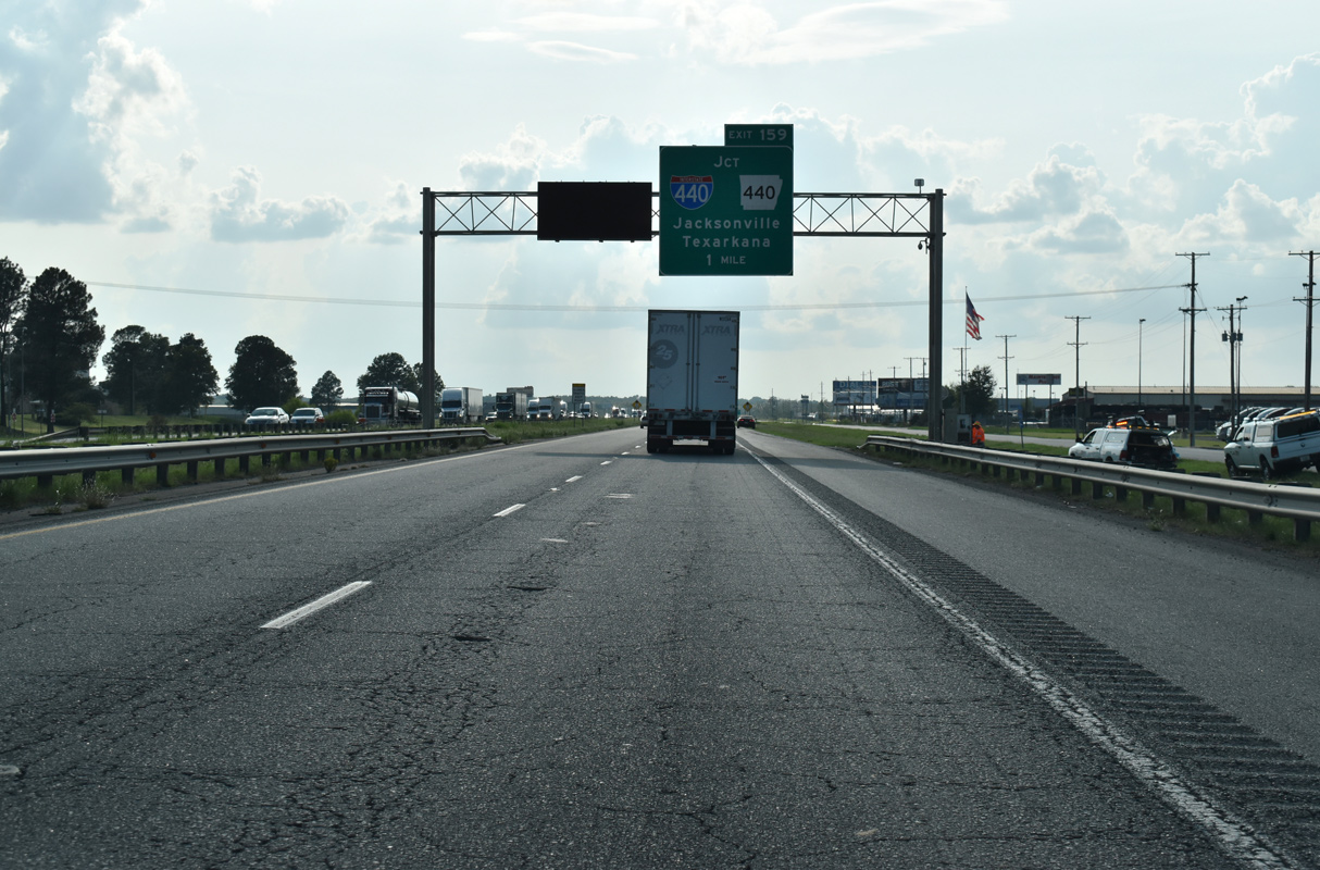 I-40 west at I-440/AR 440 - North Little Rock