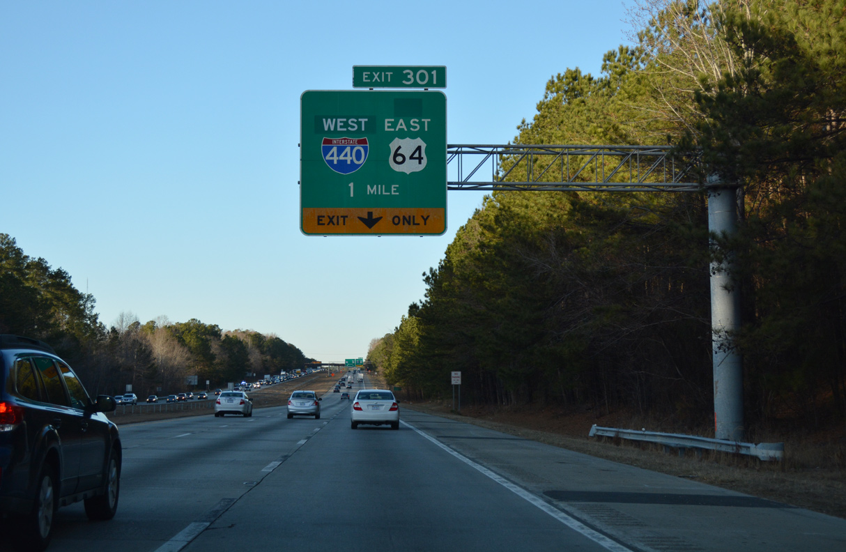 I-40 west at I-440/US 64 - Raleigh, NC