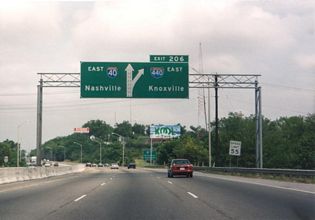 1995 photo of I-40 east at Interstate 440 in Nashville