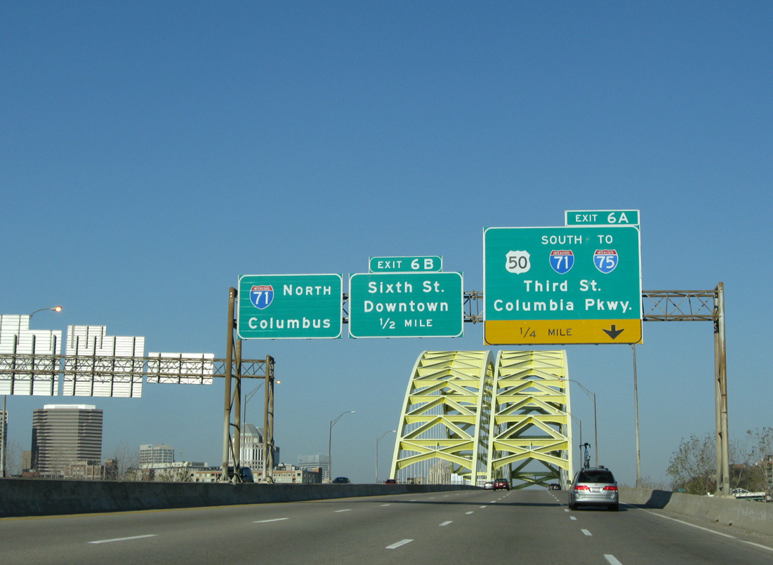 I-471 north at I-71/US 50 - Cincinnati, OH
