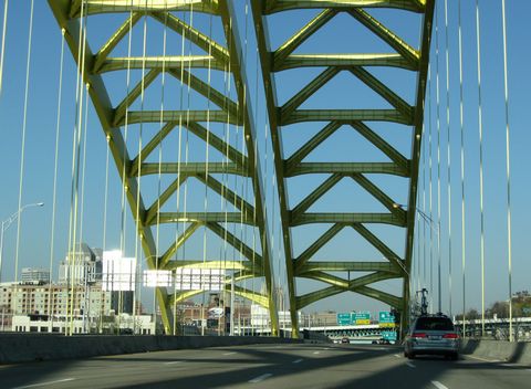 I-471 Dan Beard Bridge north - Cincinnati, OH