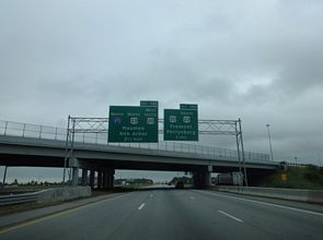 I-75/US 23 south at I-475 - Perrysburg, OH