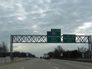 I-75/US 23 south at I-475 - Mt. Morris Twp, MI