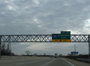 I-75/US 23 south at I-475 - Mt. Morris Twp, MI