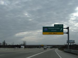 I-75/US 23 south at I-475 - Mt. Morris Twp, MI