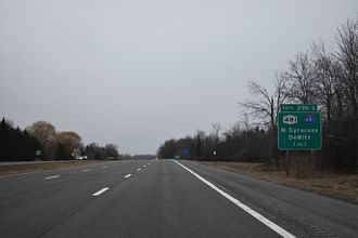 I-81 south one mile ahead of I-481/NY 481 in Cicero.