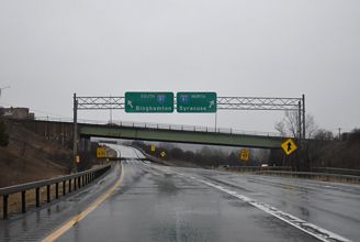 I-481 south partitions for I-81 north through Syracuse and south to Binghamton.