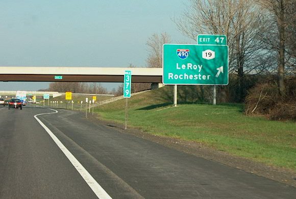 I-90/NY Thrwy east at I-490/NY 19 - Le Roy