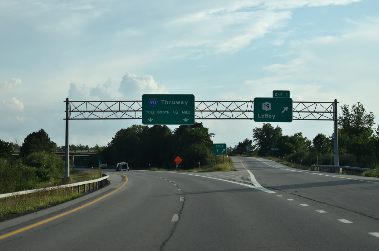 I-490 west at I-90/NY Thrwy - Le Roy