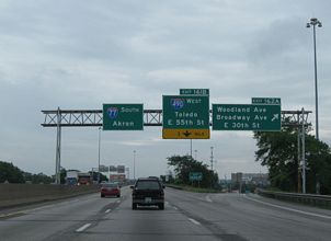 I-77 south at I-490 - Cleveland, OH