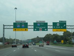 I-90 east at I-71/490 - Cleveland, OH