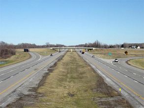 I-90/NY Thrwy east at I-490/NY 19 - Le Roy