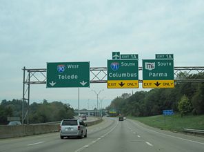 I-490 west at I-71/90 - Cleveland, OH