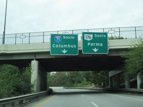I-490 west at I-71/90 - Cleveland, OH