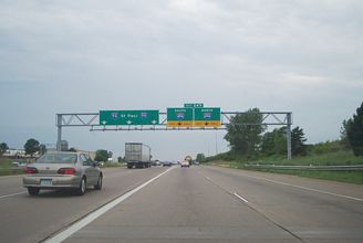 I-94/US 12 west at I-494/694 - Woodbury, MN