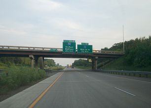I-694 south at I-94/494-US 12 - Oakdale, MN