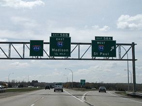 I-694 south at I-94/494-US 12 - Oakdale, MN