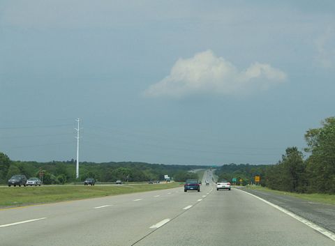 I-495 east - Calverton, NY