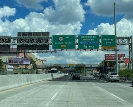 New Jersey Route 495 East ahead of the Lincoln Tunnel