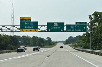 I-496/US 127 South at I-96 in Delhi Charter Twp, MI