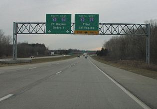 I-496 west at I-69/96 - Delta Charter Twp, MI