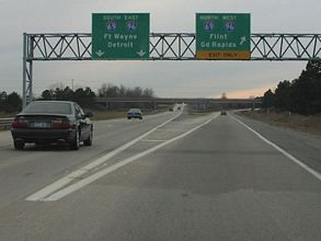 I-496 west at I-69/96 - Delta Charter Twp, MI