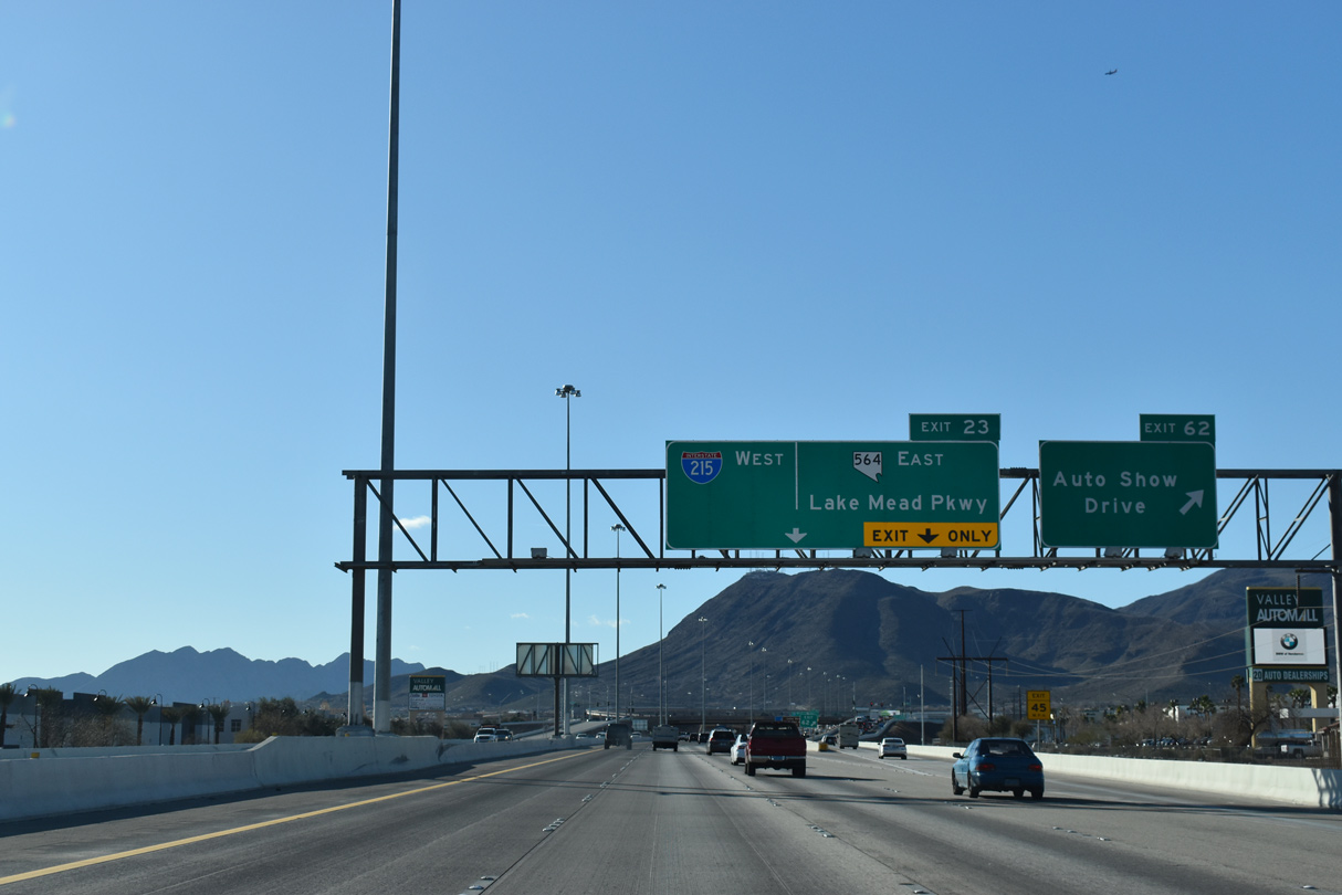 I-515 south at I-11/215-SR 564 - Henderson, NV
