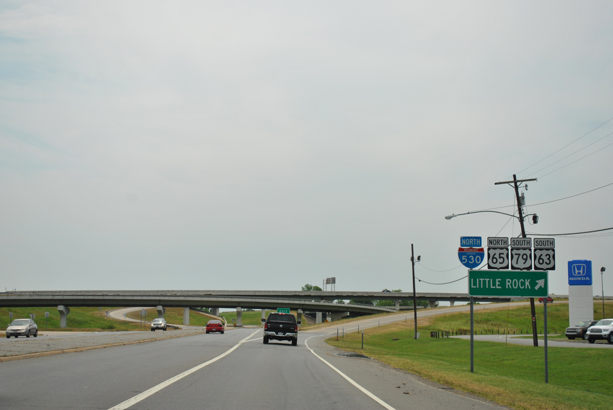 AR 190 east at I-530/US 63-65-79 - Pine Bluff