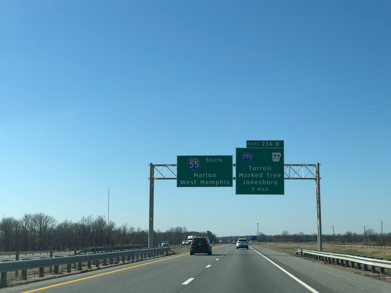 I-55/US 61 south at I-555/AR 77 - Turrell