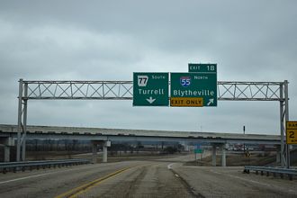 I-555 south at I-55/US 61-AR 77 - Turrell