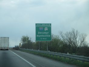 I-65 south at I-565/US 72 ALT-SR 20 - Decatur, AL