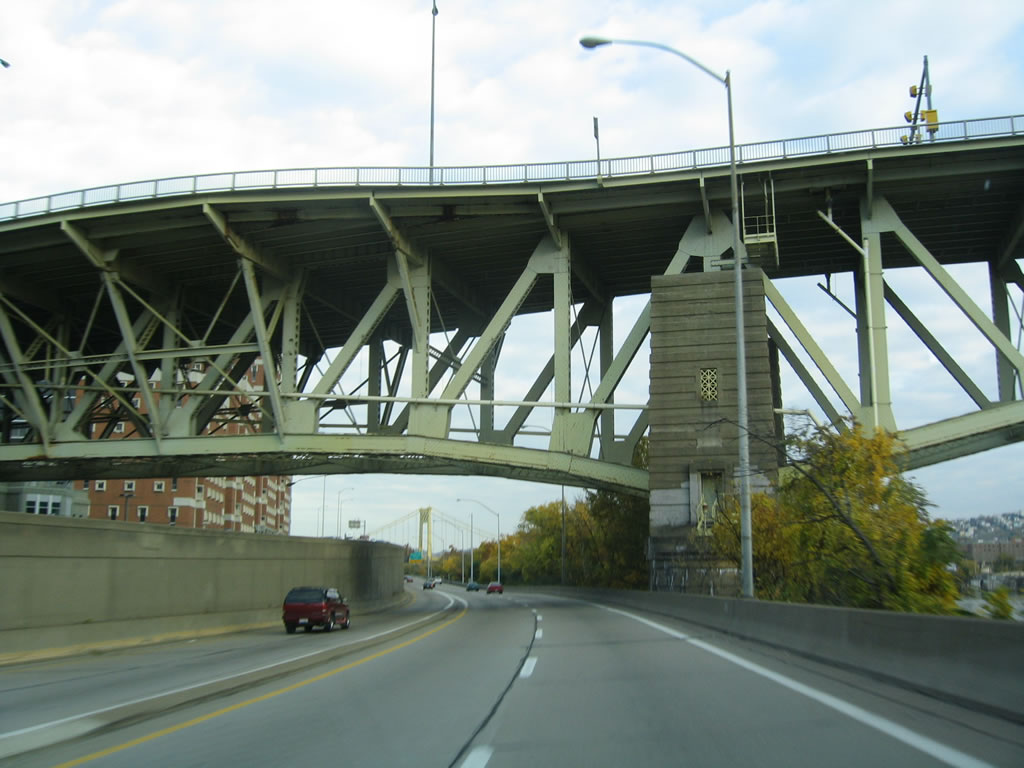 I-376 east at Liberty Bridge - Pittsburgh, PA