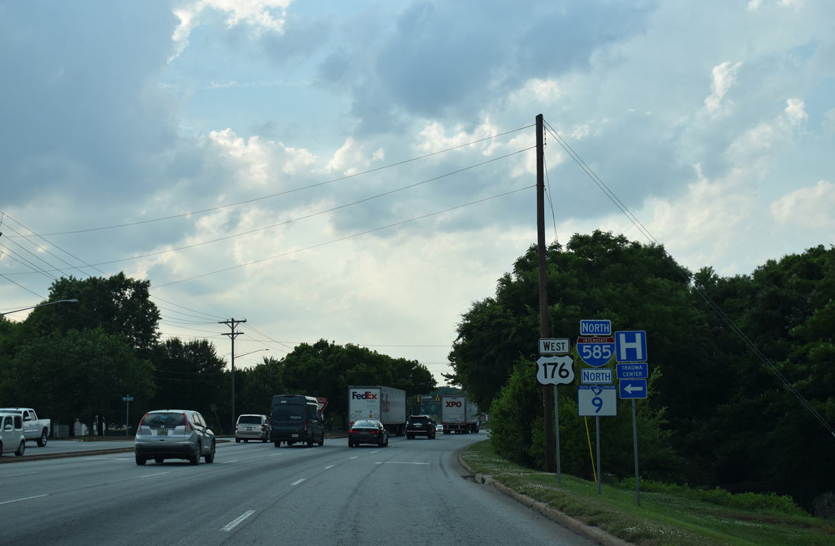US 176/S.C. 9 north at Garner Rd - Spartanburg, SC