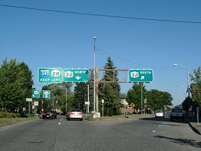 Albany Av north at I-587/NY 28-32 - 2007