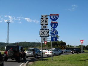 Washington Av north at I-587/NY 28 - Ulster