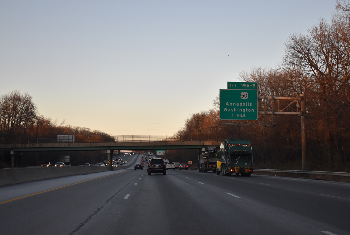I-95/495 north at I-595/US 50 - Glenarden, MD