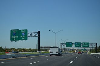 I-595 west at I-75/SR 869 - Sunrise, FL