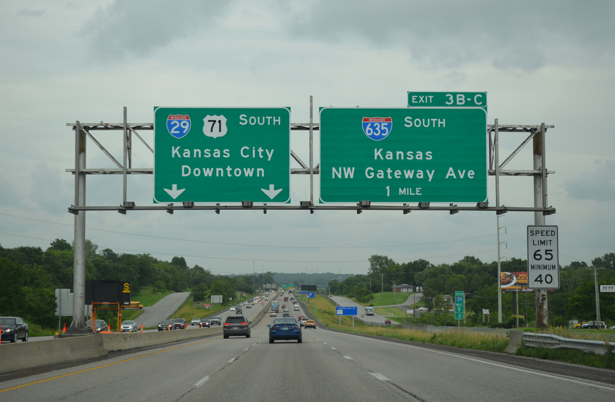 I-29/US 71 south at I-635 - Kansas City, MO