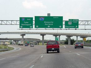 IH 20 east at US 175/IH 635 - 2003