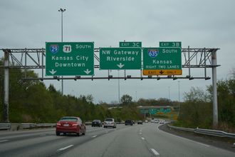 I-29/US 71 south at I-635 - Kansas City, MO