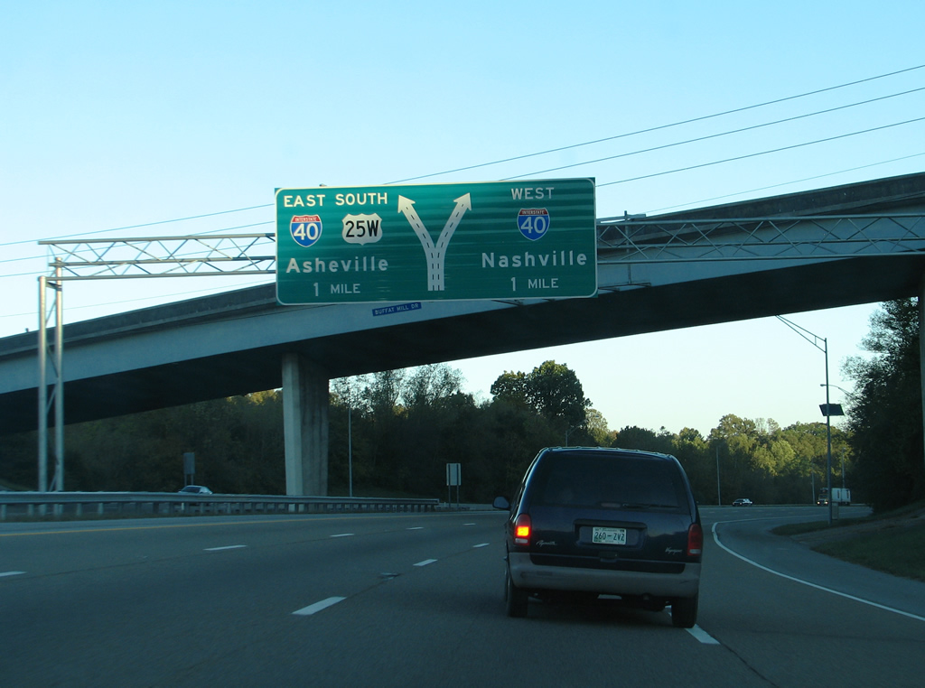 I-640/US 25W east at I-40 - Knoxville, TN