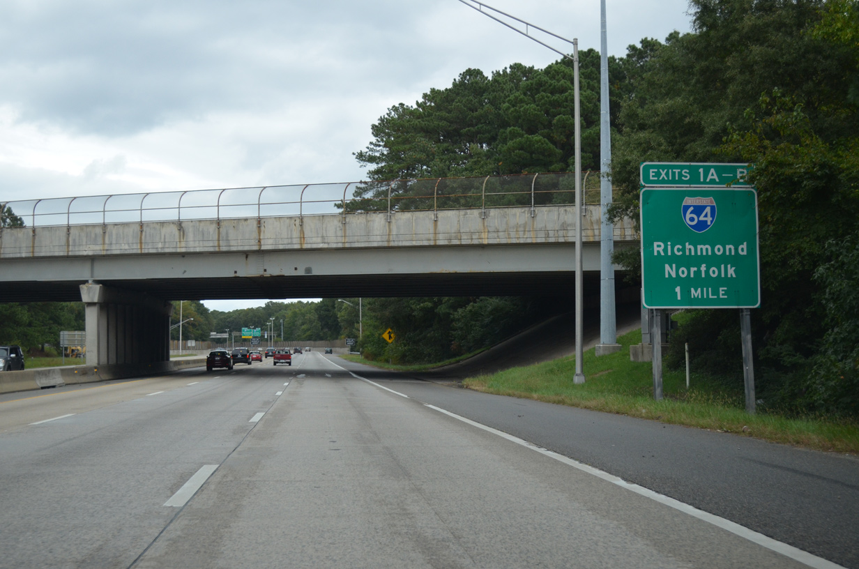 I-664 north at I-64 - Hampton, VA
